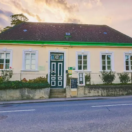 Bioweingut Hauerhof 99 -apartment 2 Apartment *