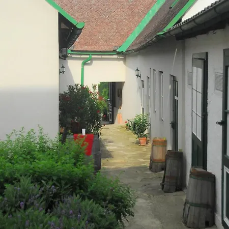 Apartamento Bioweingut Hauerhof 99 -apartment 2 Klosterneuburg